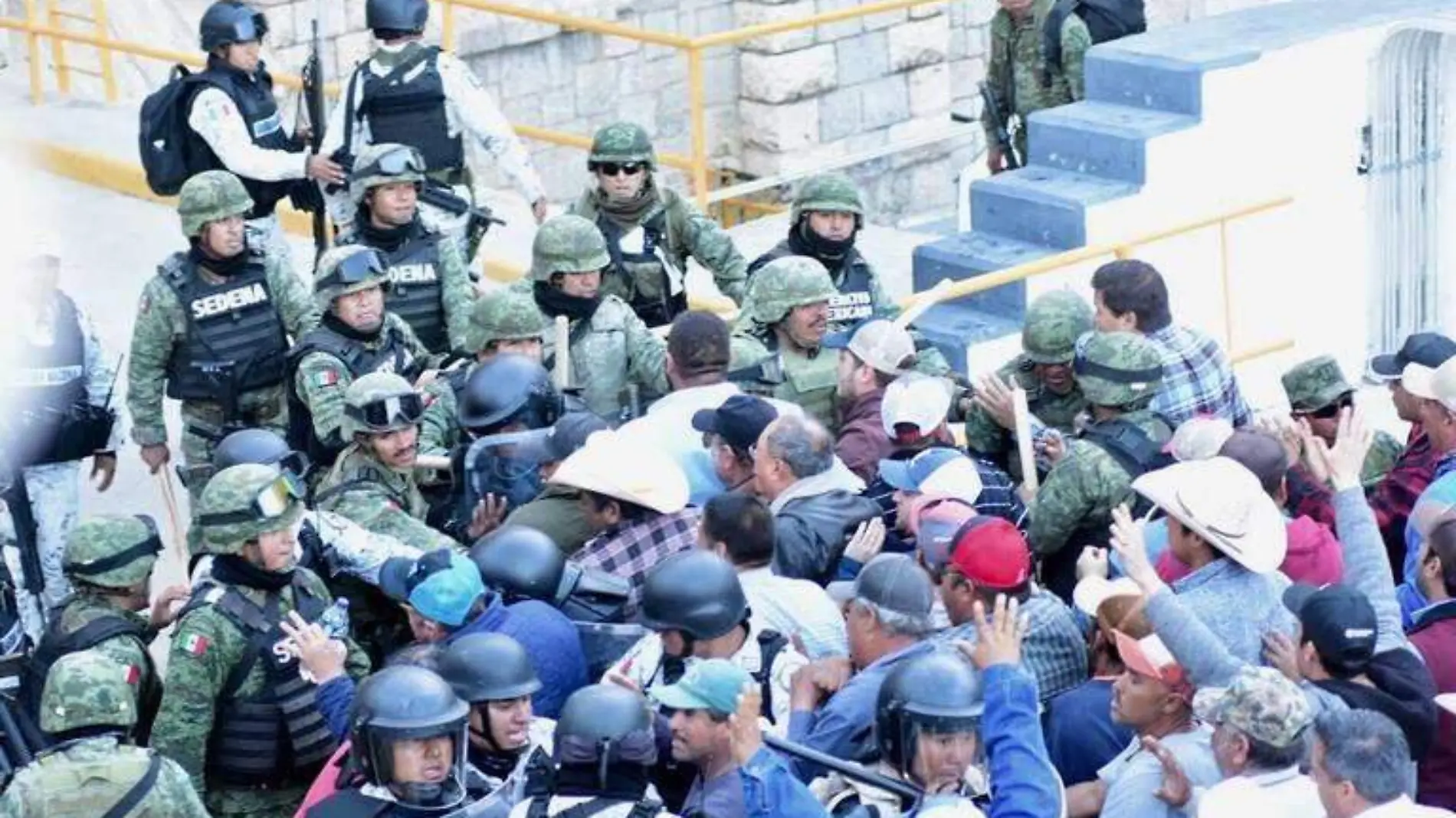 pelea guardia nacional la boquilla (2)